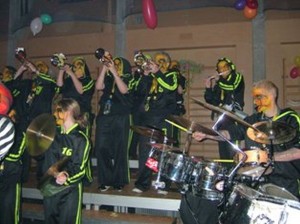 Widen064 